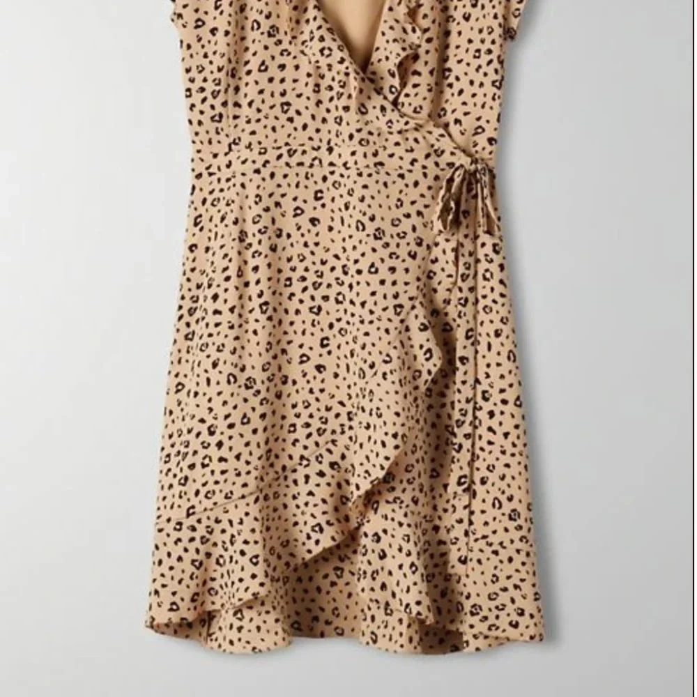 Aritzia Sunday Best Savoy Dress - Picture 4 of 7